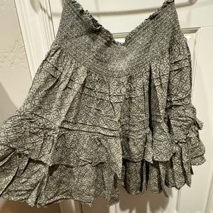 Ralph Lauren ruffled skirt size 12